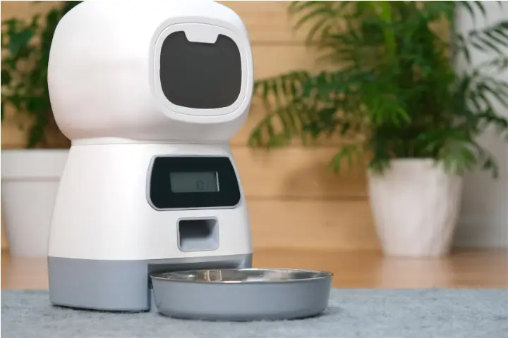 smart pet feeders